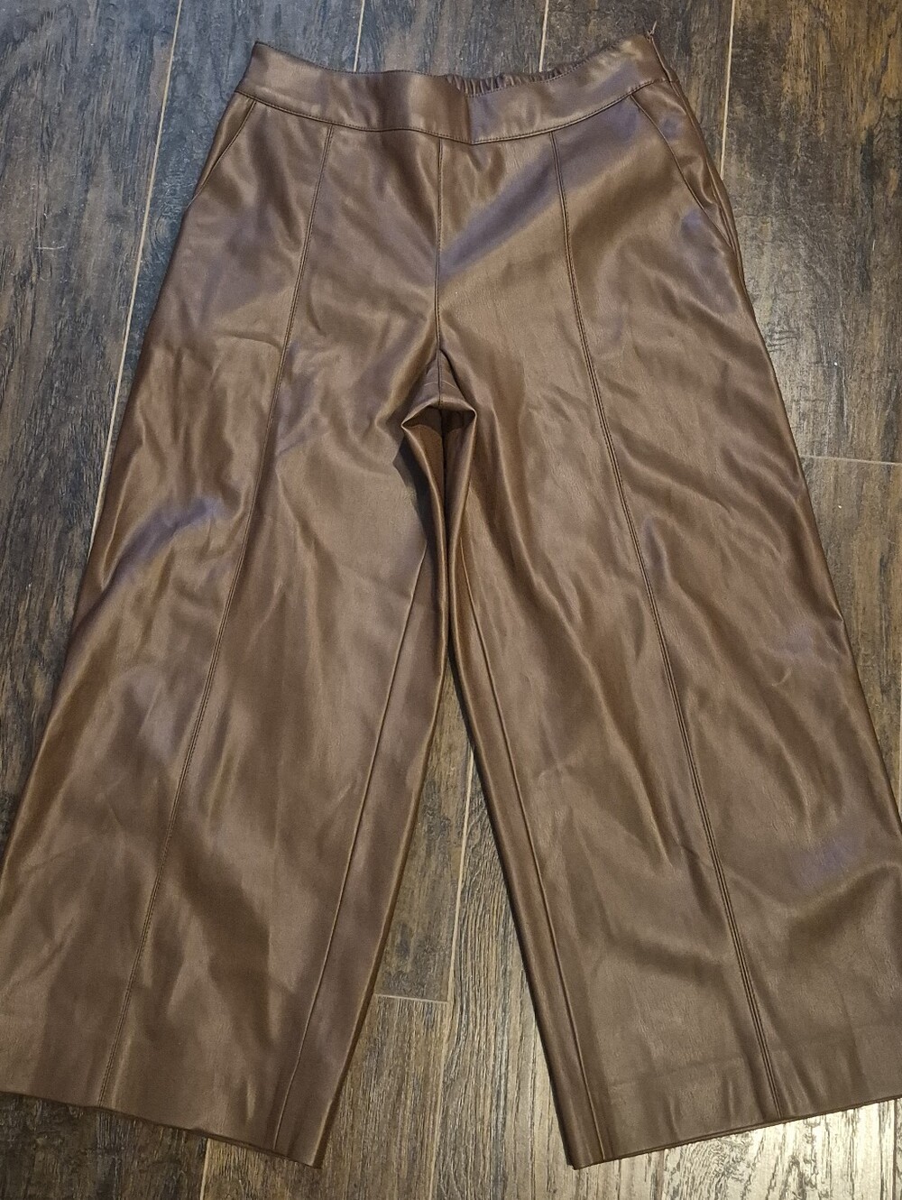 Bohme Brand wide leg crop faux leather pant Medium
